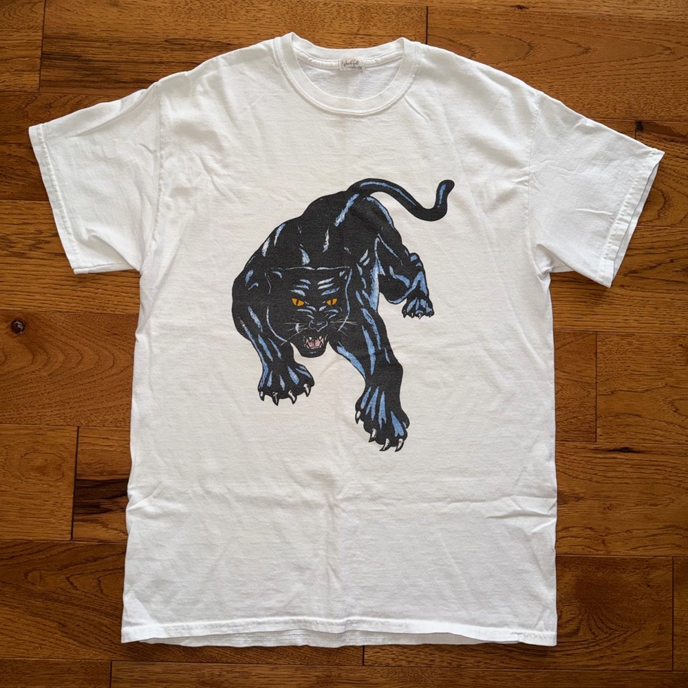 Brandy Melville John Galt Panther Bad Kitty Size S White Short Sleeve T Shirt